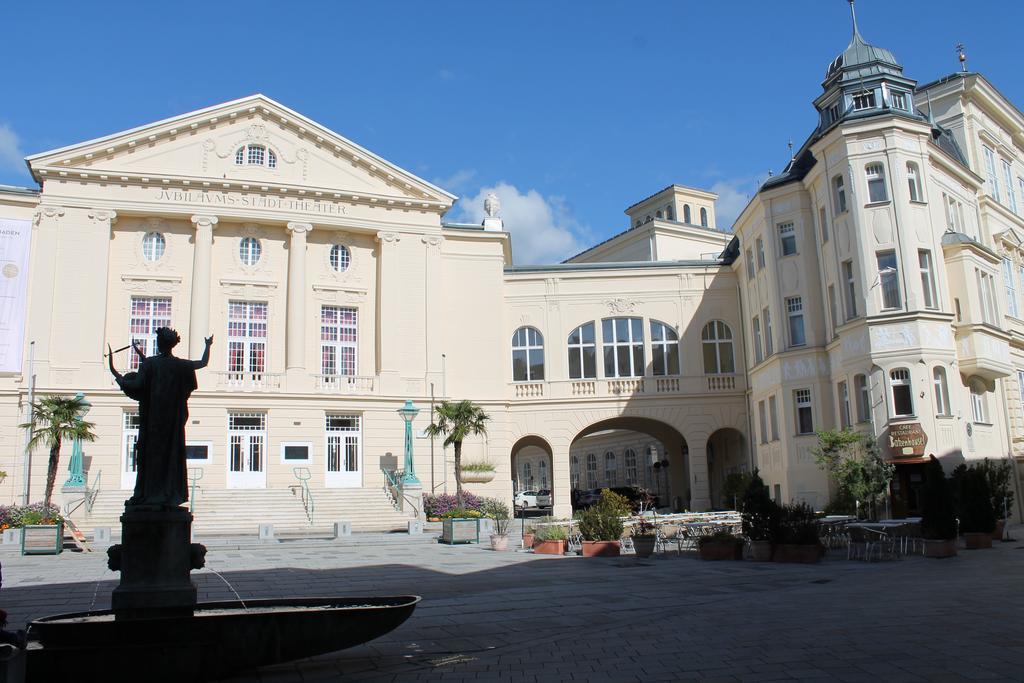 Aurelius Pension Baden Eksteriør bilde