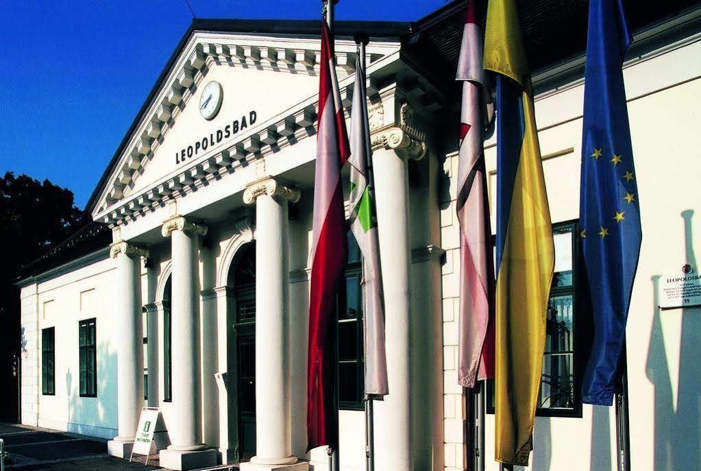 Aurelius Pension Baden Eksteriør bilde
