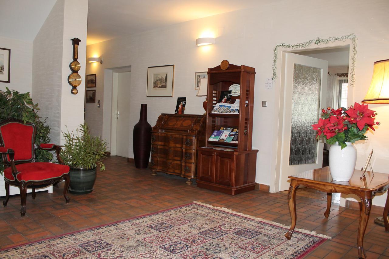 Aurelius Pension Baden Eksteriør bilde