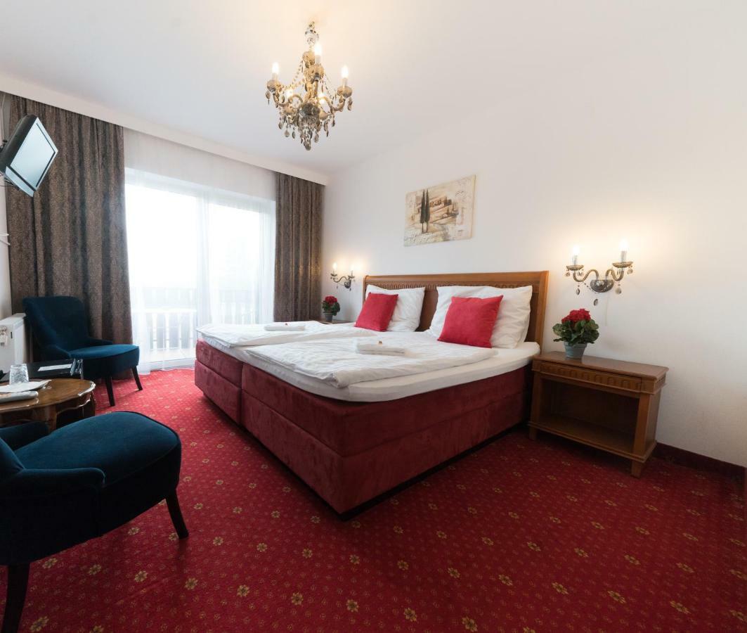 Aurelius Pension Baden Eksteriør bilde