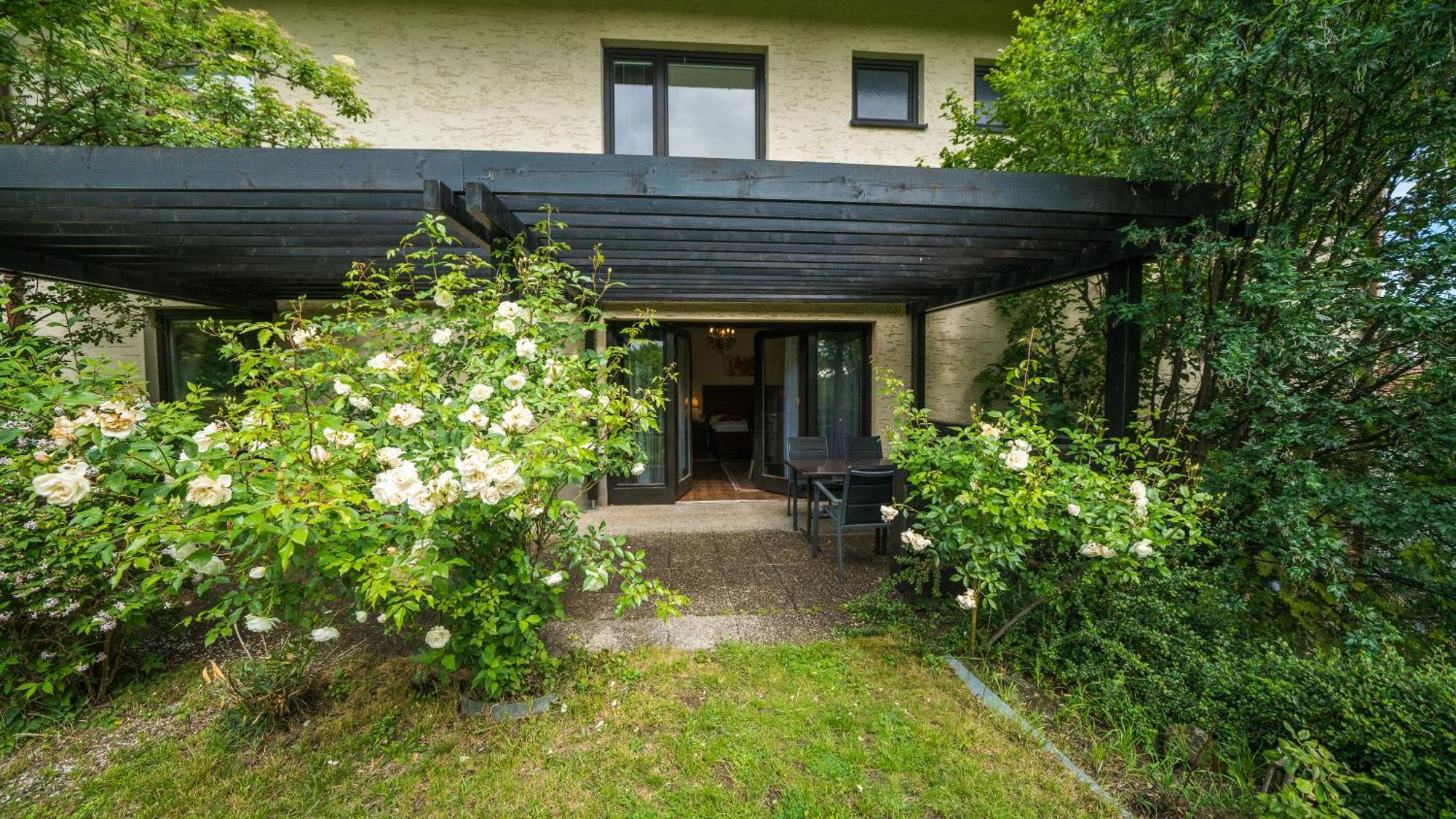 Aurelius Pension Baden Eksteriør bilde